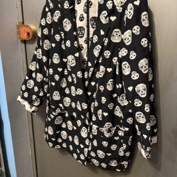 Vintage Skull Blazer - Picture 12 of 15
